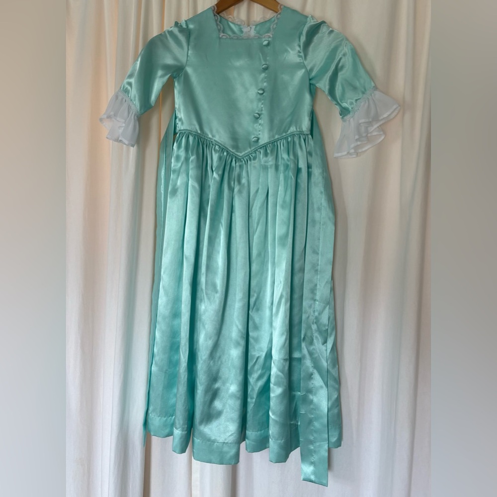 Eliza Schuyler Kids. Costume